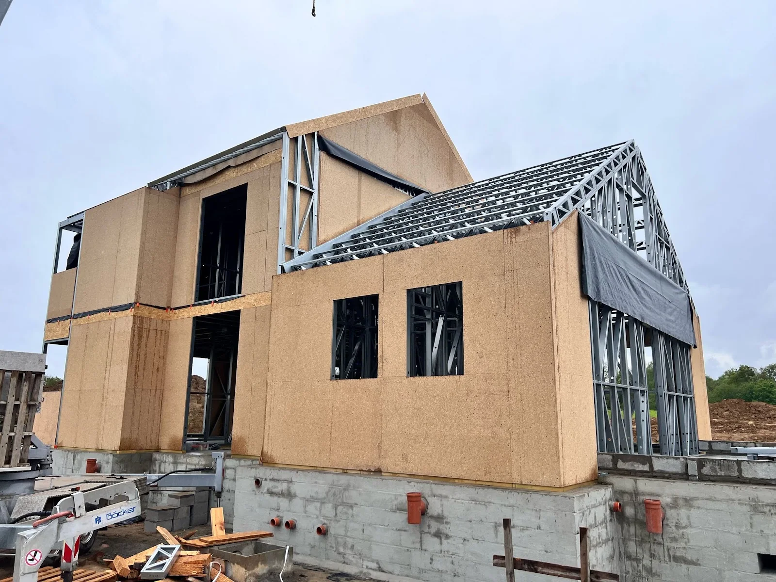 Semi-detached houses — LGS and OSB panels — 1