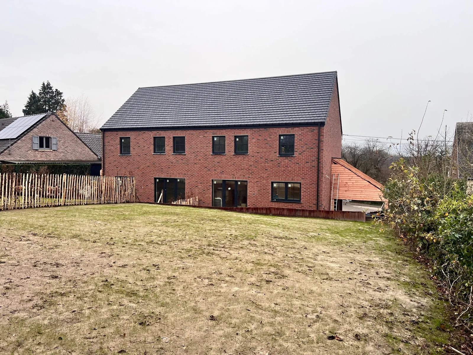 Terraced houses — prefabricated wall panels — 1