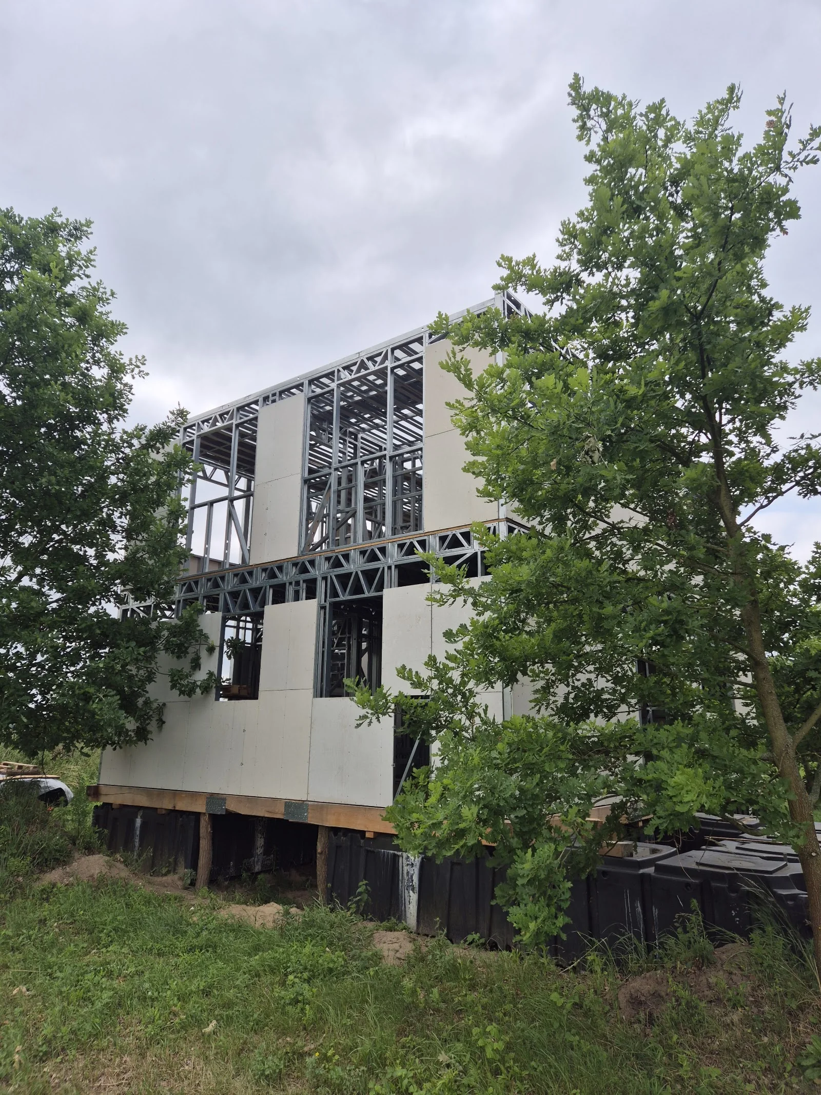 Two-storey house — LGS frame — 1